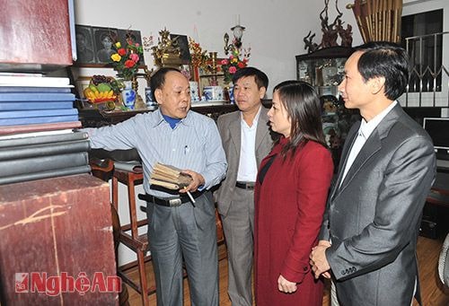 Lãnh đạo Báo Nghệ An thăm nơi ở của nhà báo Thanh Phong