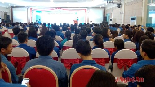 Quang cảnh buổi lễ Tổng kết chiến dịch thanh niên tình nguyện hè năm 2015.