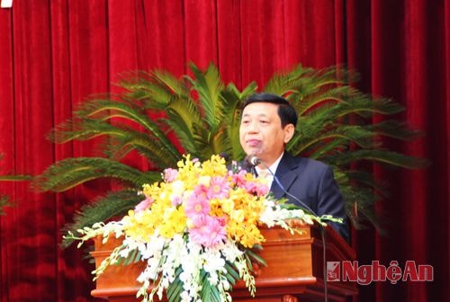 Đồng chí Nguyễn Xuân Đường, Phó Bí thư Tỉnh ủy, Chủ tịch UBND tỉnh khai mạc buổi lễ.