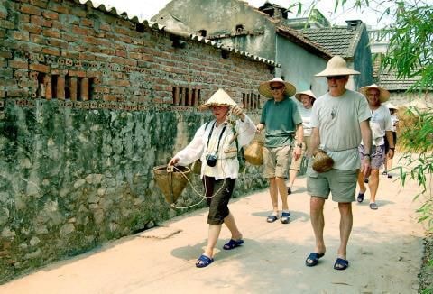 Campuchia hứa hợp tác phát triển du lịch với VN