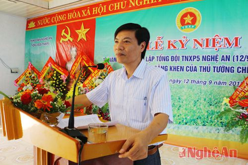 Đồng chí Thái Hồng Thanh -  Phó Trưởng ban thi đua khen  thưởng UBND tỉnh - Nguyên  Tổng đội trưởng Tổng đội TNXP 5 những ngày đầu mới thành lập phát biểu cảm xúc trong lễ kỷ niệm