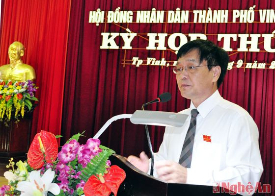 Ông Nguyễn Hồng Minh - Chủ tịch HĐND thành phố khai mạc kỳ họp