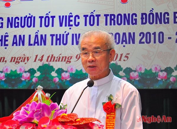 Linh mục Trần Xuân Mạnh - Phó Chủ tịch Ủy ban đoàn kết công giáo Việt Nam 