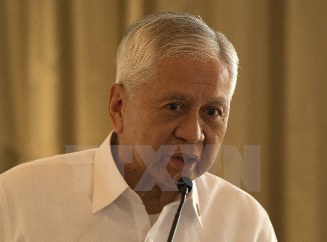 Ngoại trưởng Philippines Albert del Rosario. Ảnh: AFP/TTXVN