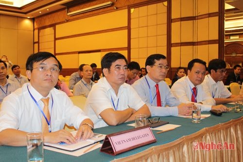 Các đại biểu Việt Nam dự Hội nghị
