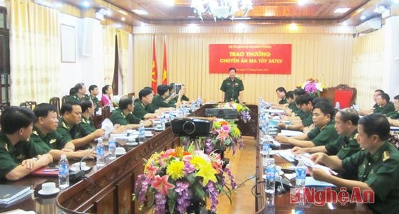 Lễ trao thưởng chuyên án 347LV tại Hội nghị tổng kết công tác thi đua khen thưởng và phong trào thi đua quyết thắng, Cụm thi đua số 2 - Bộ đội biên phòng.