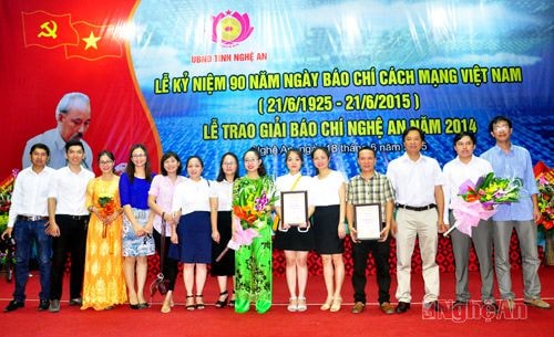 Năm 2014, tác giả Thục Anh - Đào Tuấn đoạt giải Khuyến khích báo chí Quốc gia và nhiều giải thưởng báo chí cấp tỉnh