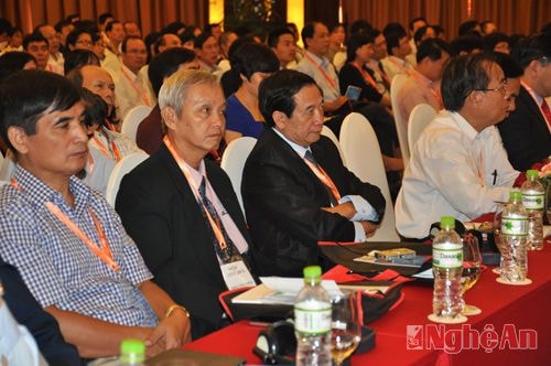  Hội nghị thu hút 600 đại biểu là các giáo sư, bác sỹ, nhà nghiên cứu chuyên 