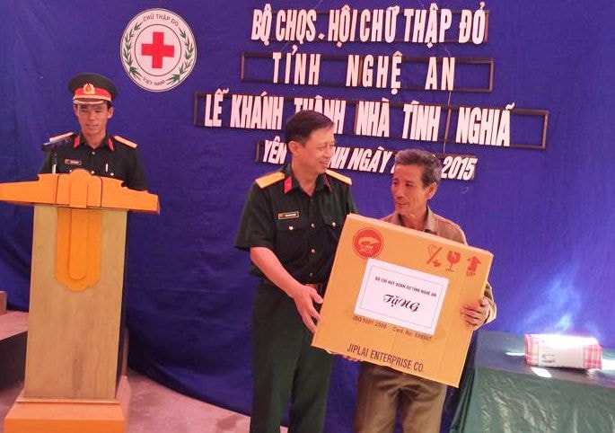 Đại diện Bộ chỉ huy quân sự tỉnh