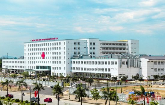Bệnh viện Hữu nghị Đa khoa Nghệ An được xây dựng một phần từ nguồn trái phiếu Chính phủ. Ảnh: Nguyên Khoa