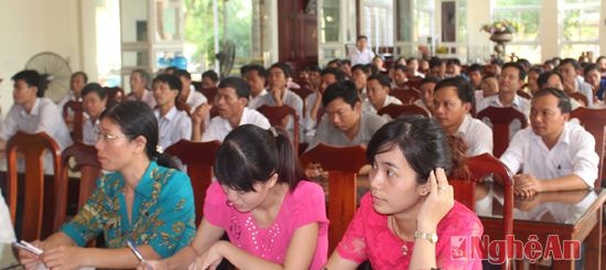 Các học viên tham gia lớp tập huấn.