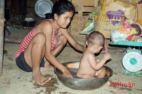 Trong anh la nguoi phu nu