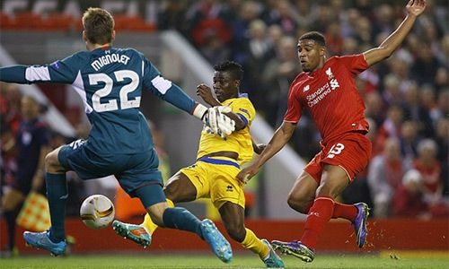 Assifuah trong tình huống ghi bàn khiến Liverpool bị cưa điểm tại Anfield. Ảnh: Reuters.
