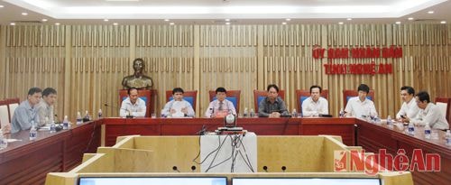 Toàn cảnh hội nghị tại điểm cầu Nghệ An.