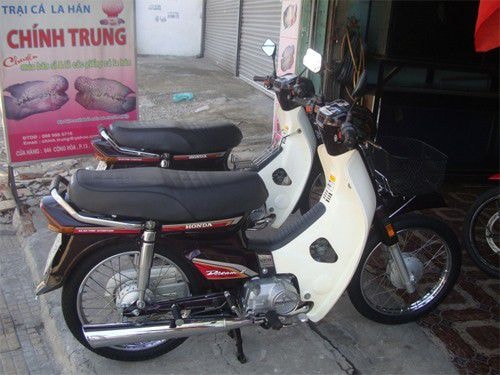  Honda Dream từng là khối tài sản lớn của nhiều gia đình. Ảnh: Quang Hưng.