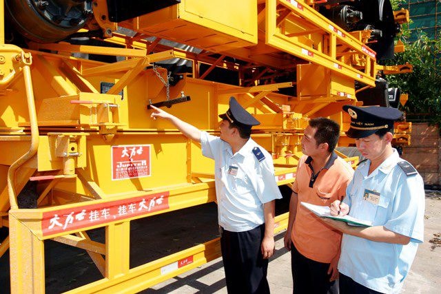 Nhập siêu Việt Nam khoảng 6 tỷ  USD