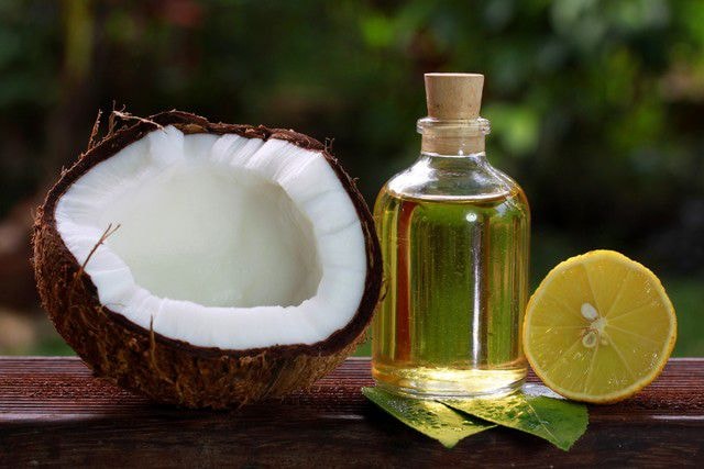 Dầu dừa là một trong những liệu pháp tự nhiên giúp 