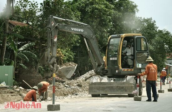 Duy tu đường 22 (Yên Thành).
