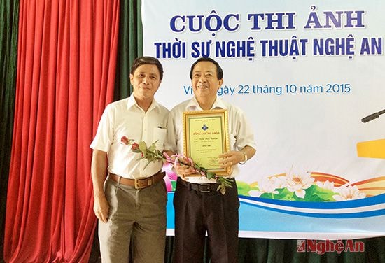 Tác phẩm “Vũ điệu trên cao” của Nhà báo – NSNA Trần Duy Ngoãn được trao giải nhì tại  cuộc thi ảnh 