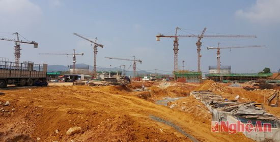 Thi công Dự án Nhà máy xi măng Sông Lam.