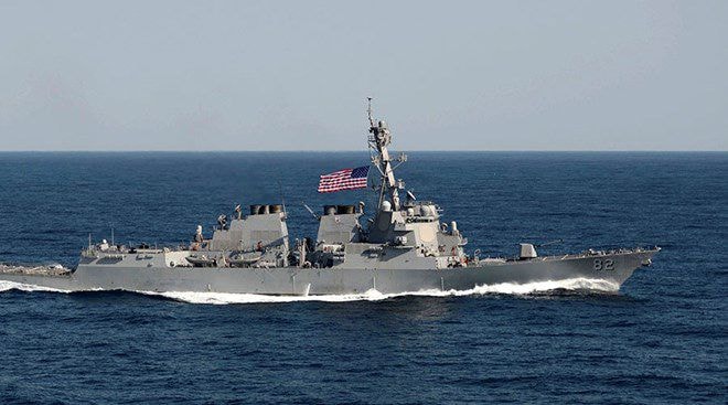 Tàu khu trục được trang bị tên lửa dẫn đường USS Lassen của Hải quân Mỹ. Ảnh: Reuters