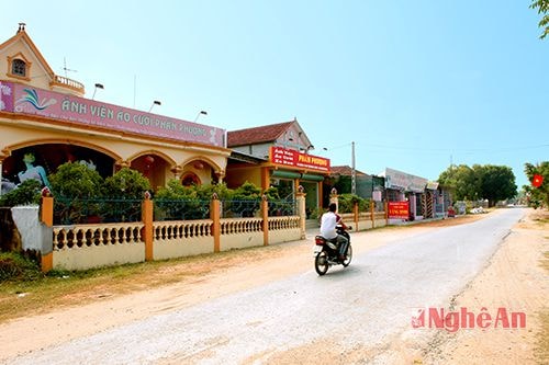 Một nét NTM khang trang ở xã Quỳnh Liên. Ảnh: Mạnh Hùng