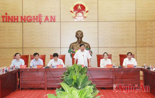 Đồng chí Nguyễn Xuân Đường, Phó Bí thư tỉnh ủy, Chủ tịch UBND tỉnh chủ trì phiên họp buổi chiều