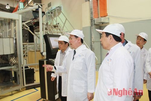 lãnh đạo tỉnh