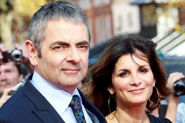 Rowan Atkinson và Sunetra Sastry - Ảnh: Reuters