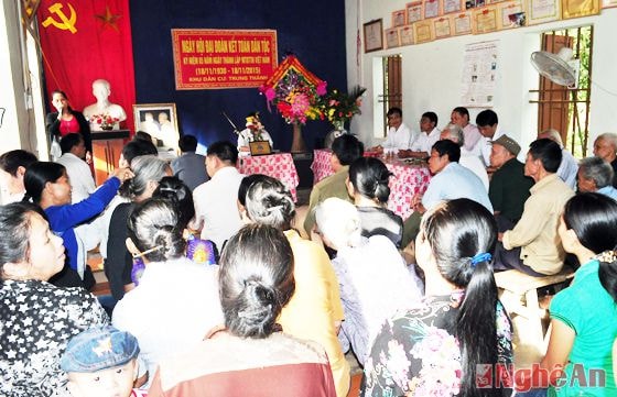 Quang cảnh ngày hội