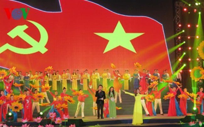 Chương trình nghệ thuật chào mừng 