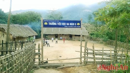 Điểm trường Tiểu học Na Ngoi đóng tại bản Huồi Thum