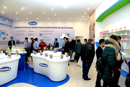 Tại Hội chợ, Vinamilk còn tổ chức cho người tiêu dùng Nga dùng thử các sản phẩm của Vinamilk và đã chiếm được cảm tình của người tiêu dùng Nga đối với các sản phẩm, đặc biệt các loại sữa nước, sữa đậu nành, nước giải khát