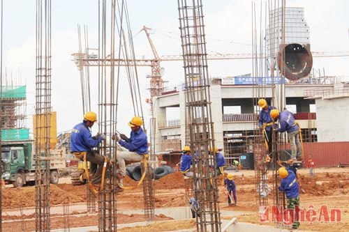 Thi công khu nhà làm việc tại nhà máy