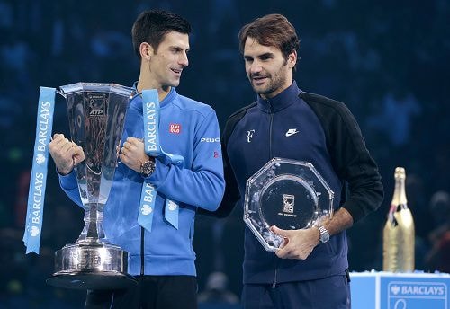 Federer không thể đánh bại Djokovic, người có phong độ hủy diệt trong năm 2015. Ảnh: Reuters.