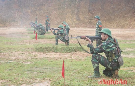 Kiểm tra bắn súng AK bài 1