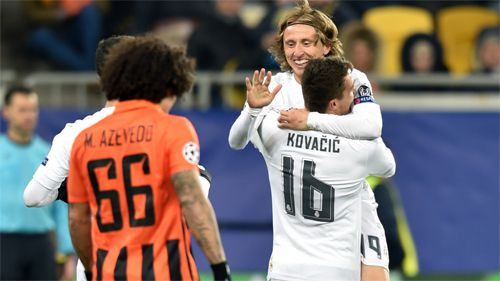 Modric ghi được bàn thắng từ đường chuyền của Ronaldo.