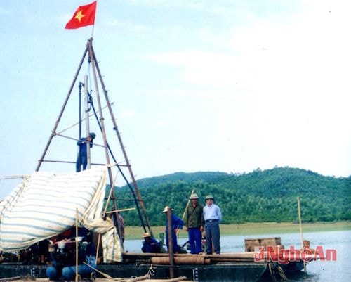 Khoan thăm dò nước nóng tại Giang Sơn, Đô Lương