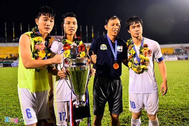 U21 HAGL bảo vệ thành công ngôi vô địch đầy thuyết phục. 