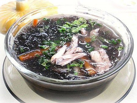  Canh rong biển thịt gà thanh nhiệt