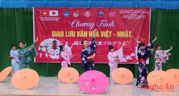 Các tiết mục văn nghệ