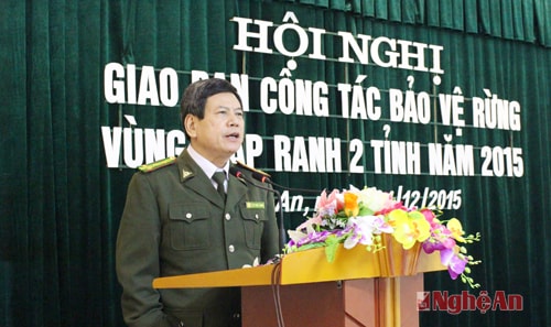 Ông Lê Thế Long, Chi cục trưởng Kiểm lâm Thanh Hóa phát biểu chỉ đạo tại hội nghị