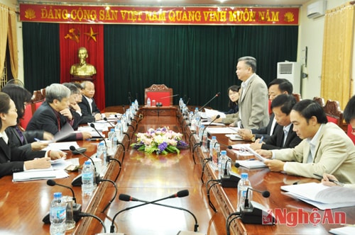  Toàn cảnh buổi làm việc