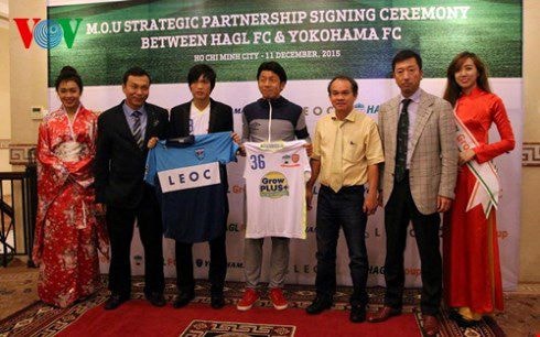  Tuấn Anh sớm có cơ hội đối đầu với các đồng đội cũ ở HAGL trong màu áo CLB Yokohama. (Ảnh: Hà Khánh).