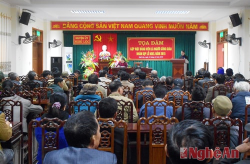 Toàn cảnh buổi tọa đàm.
