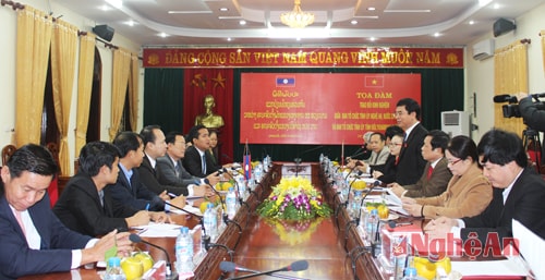 Toàn cảnh buổi làm việc