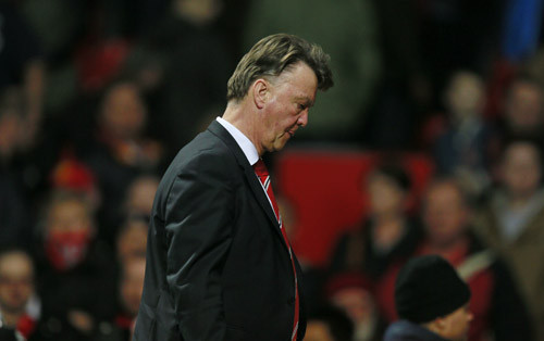 Gương mặt thất vọng của Van Gaal đã là điều quen thuộc mỗi khi Man Utd thi đấu. Ảnh: Reuters.