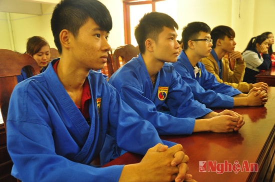 Các võ sinh của Vovinam (Việt Võ đạo) tham dự chương trình 