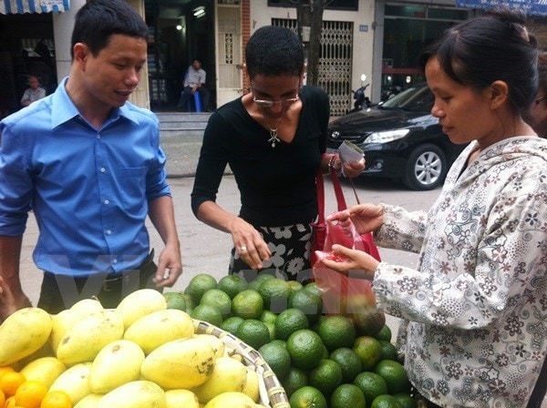 Lao động di cư ít tham gia bảo hiểm y tế, bảo hiểm xã hội. (Ảnh: Hồng Kiều/Vietnam+)