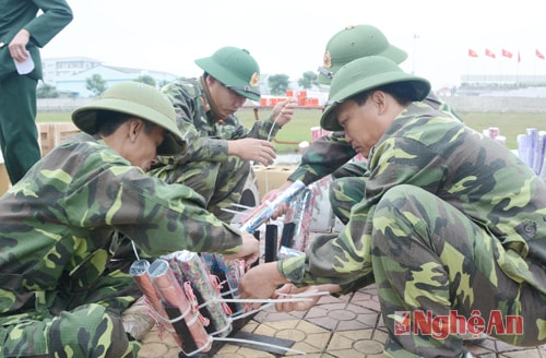 đấu nối các dàn hỏa thuật pháo hoa